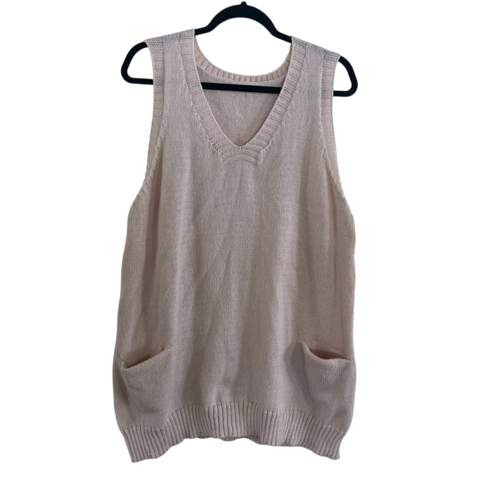 Women's Apricot Knit Sweater Vest 1XL Pullover Sleeveless Loose Fitting
